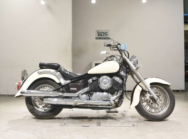 Мотоцикл Yamaha DRAGSTAR XVS400 CLASSIC с пробегом 13961 km