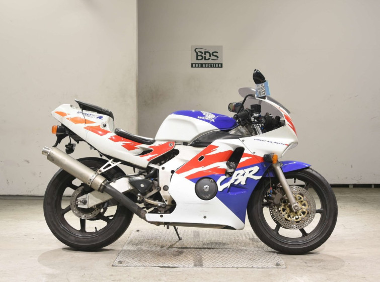Мотоцикл Honda CBR250RR с пробегом 11250 km