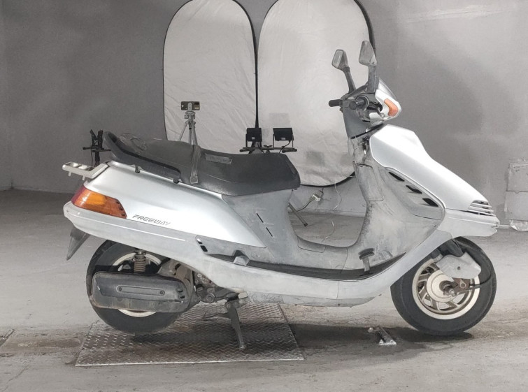 Мотоцикл Honda FREEWAY з пробігом 41024 km