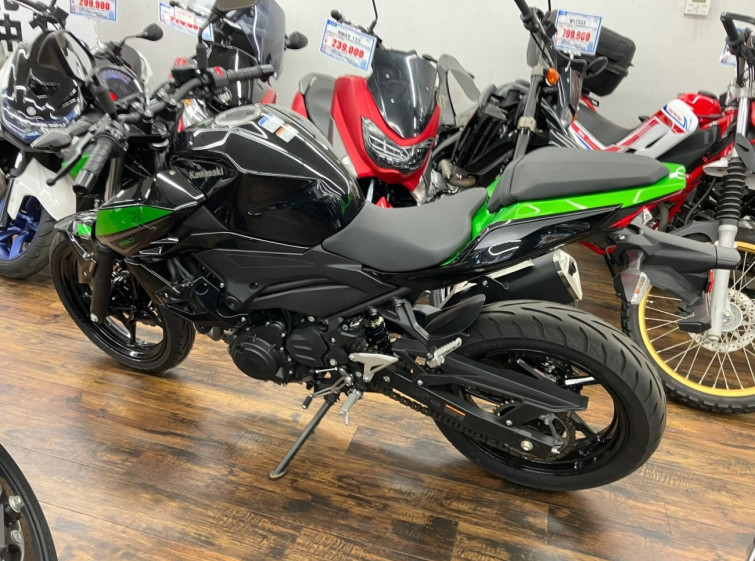 Мотоцикл Kawasaki Z250 с пробегом 7858 km