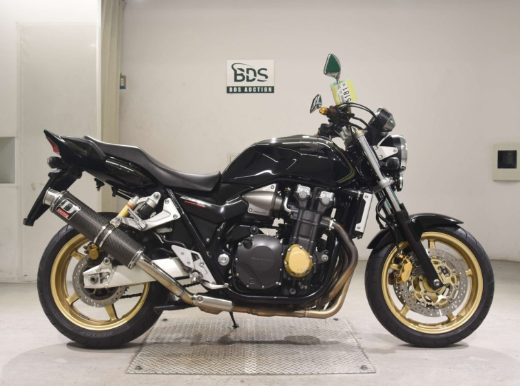 Мотоцикл Honda CB1300SF з пробігом 38324 km