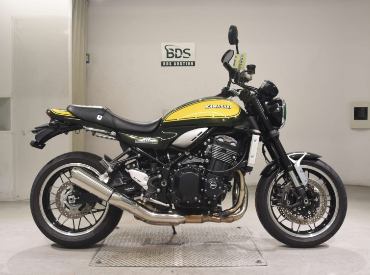 Мотоцикл Kawasaki Z900RS с пробегом 1519 km
