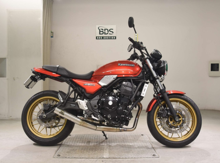 Мотоцикл Kawasaki Z650RS с пробегом 5935 km