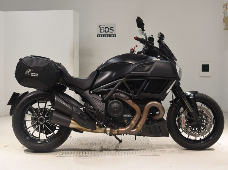Мотоцикл Ducati DIAVEL с пробегом 41503 km