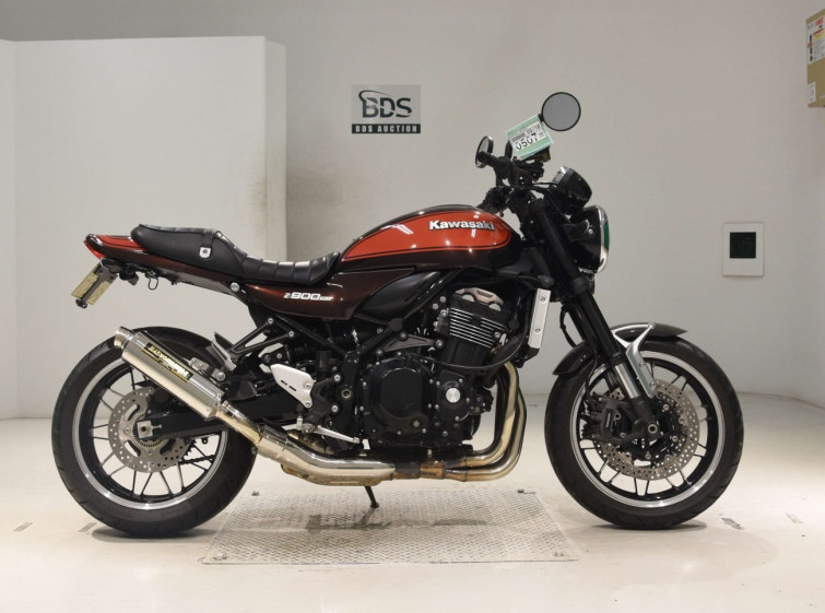 Мотоцикл Kawasaki Z900RS с пробегом 2422 km