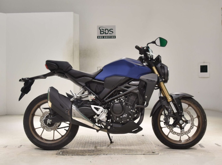 Мотоцикл Honda CB250RA з пробігом 8422 km