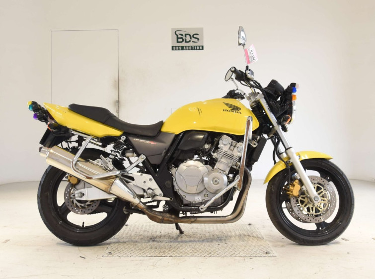 Мотоцикл Honda CB400SFVK с пробегом 28997 km