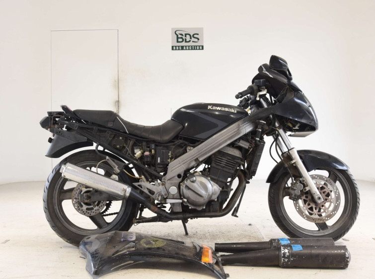 Мотоцикл Kawasaki ZZ-R250 з пробігом 14793 km