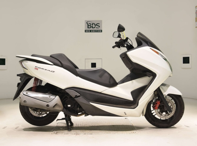 Мотоцикл Honda FORZA SI с пробегом 76578 km