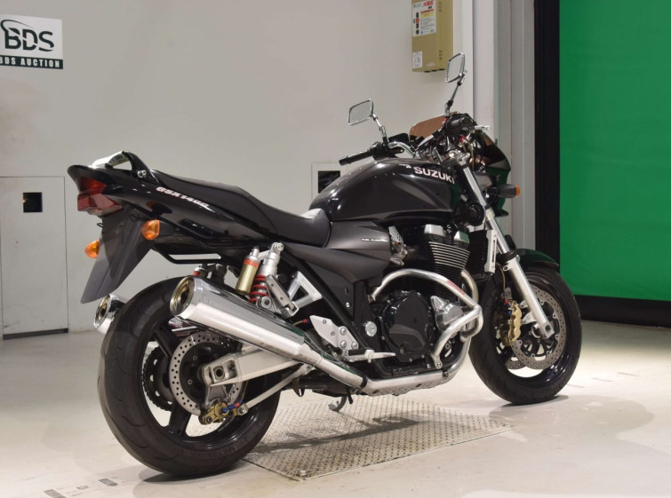 Мотоцикл Suzuki GSX1400 с пробегом 27694 km
