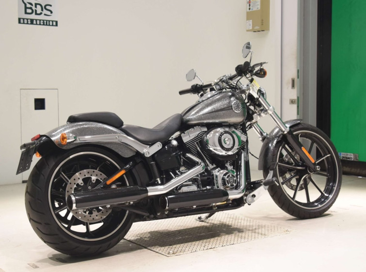 Мотоцикл HD BREAKOUT FXSB1580 с пробегом 11673 km
