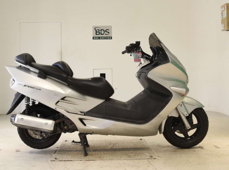 Мотоцикл Honda FORZA з пробігом 51040 km