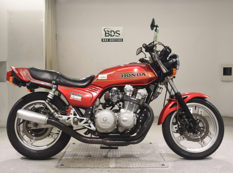 Мотоцикл Honda CB750SF с пробегом 13048 km