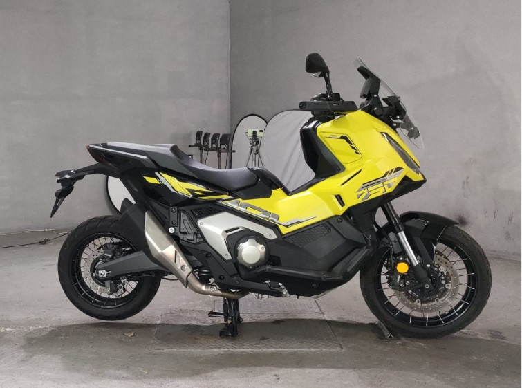 Мотоцикл Honda X-ADV750 с пробегом 1425 km
