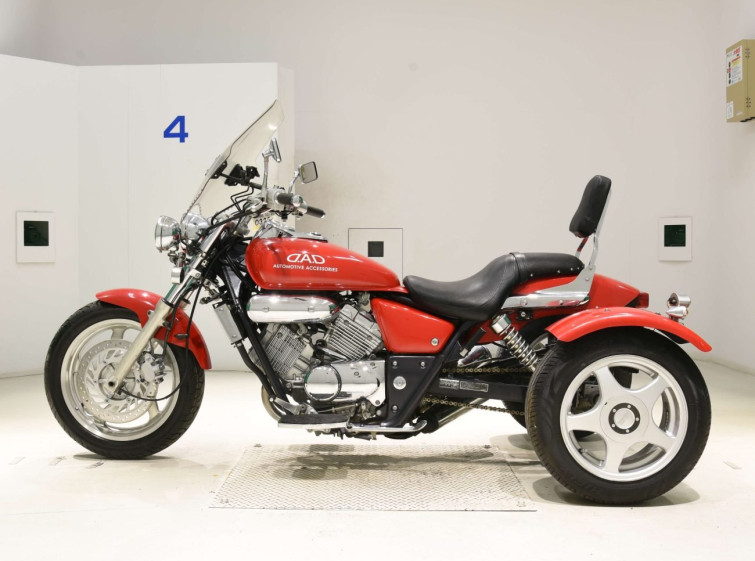 Мотоцикл Honda MAGNA250 TRIKE с пробегом 8935 km