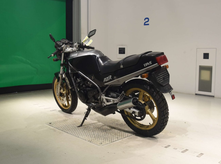 Мотоцикл Yamaha RZ250R з пробігом 22416 km