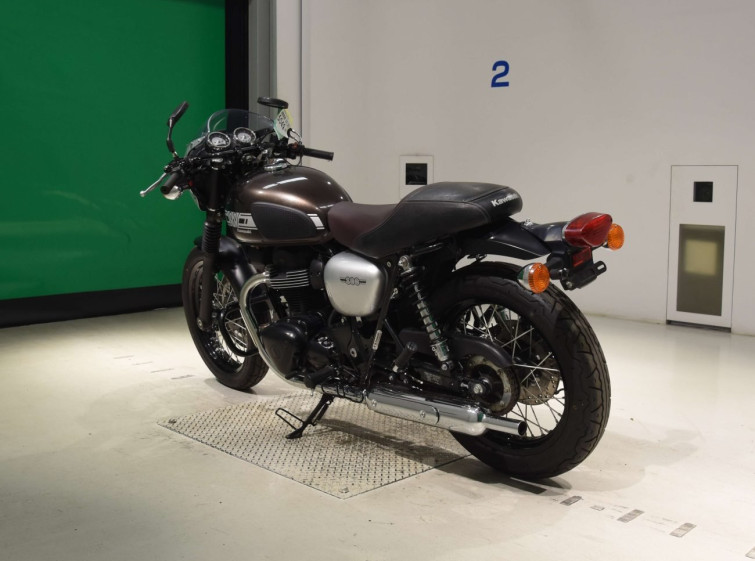 Мотоцикл Kawasaki W800 с пробегом 7225 km