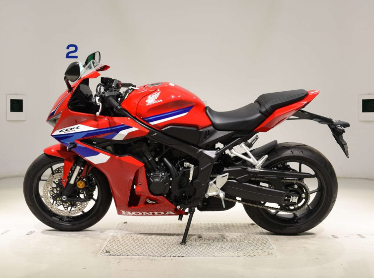 Мотоцикл Honda CB650R-2E CLUTCH с пробегом 70 km