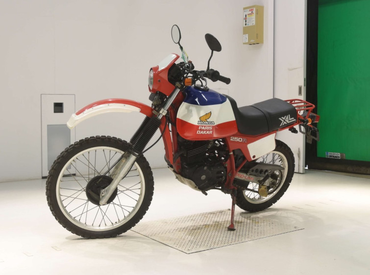 Мотоцикл Honda XL250R PARIS-DAKAR с пробегом 8528 km