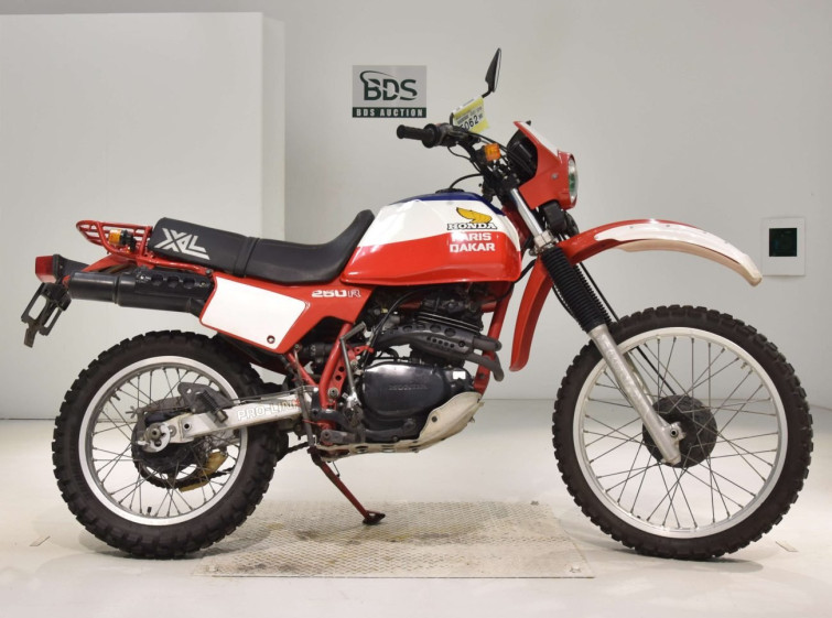 Мотоцикл Honda XL250R PARIS-DAKAR с пробегом 8528 km