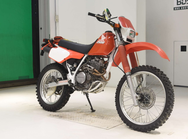 Мотоцикл Honda XLR250R с пробегом 2534 km