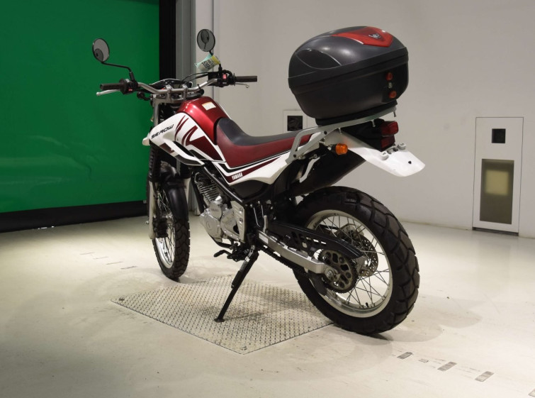 Мотоцикл Yamaha SEROW XT250 с пробегом 17952 km