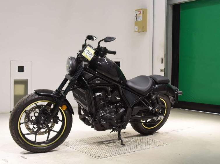 Мотоцикл Honda REBEL CMX1100 з пробігом 4650 km