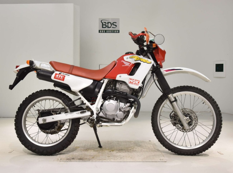 Мотоцикл Honda XL250 DEGREE с пробегом 24337 km