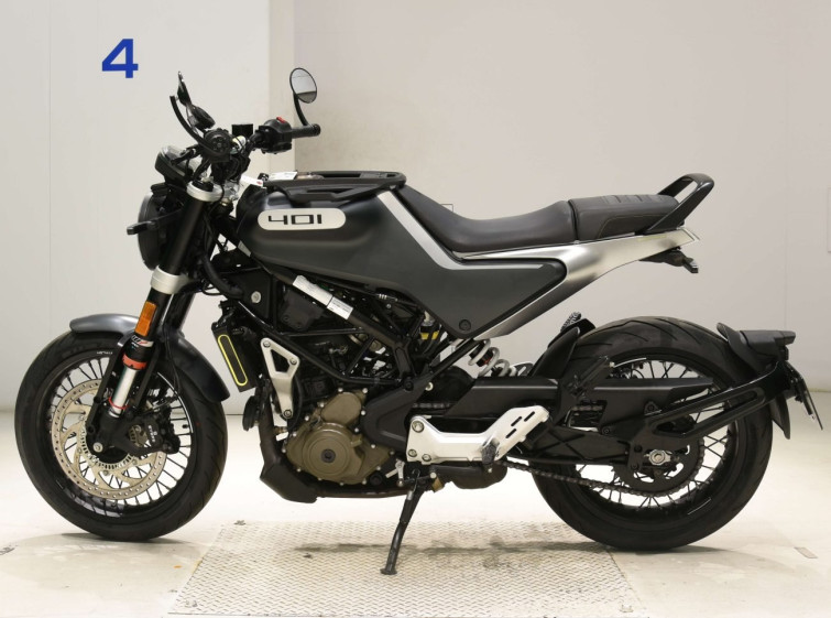 Мотоцикл Husqvarna SVARTPILEN 401 с пробегом 8859 km