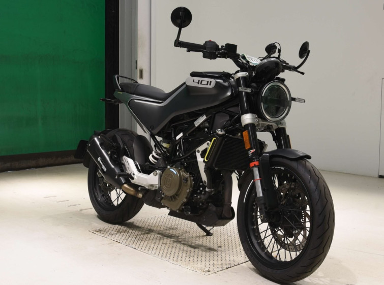 Мотоцикл Husqvarna SVARTPILEN 401 с пробегом 8859 km