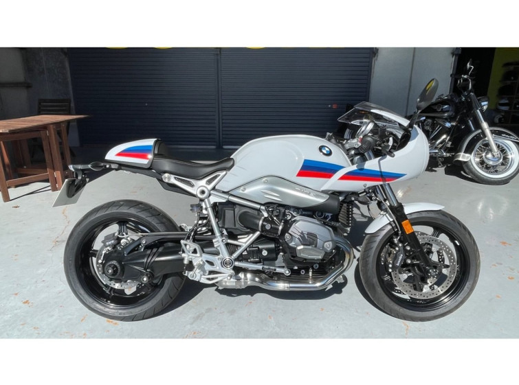 Мотоцикл BMW R NINE T RACER с пробегом 784 km