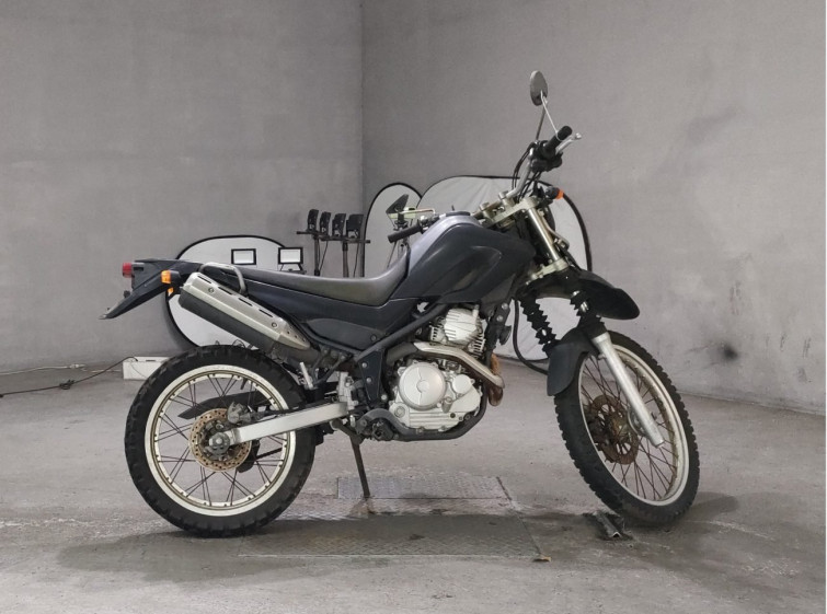 Мотоцикл Yamaha SEROW XT250