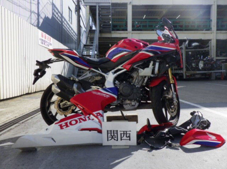 Мотоцикл Honda CBR250RR з пробігом 20123 km
