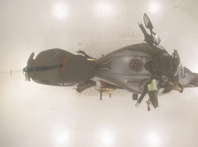 Мотоцикл Ducati DIAVEL 1260S з пробігом 10150 km