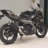 Мотоцикл Kawasaki NINJA400 с пробегом 1835 km