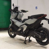 Мотоцикл Honda X-ADV750 с пробегом 9988 km