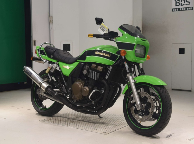 Мотоцикл Kawasaki ZRX400 з пробігом 67889 km