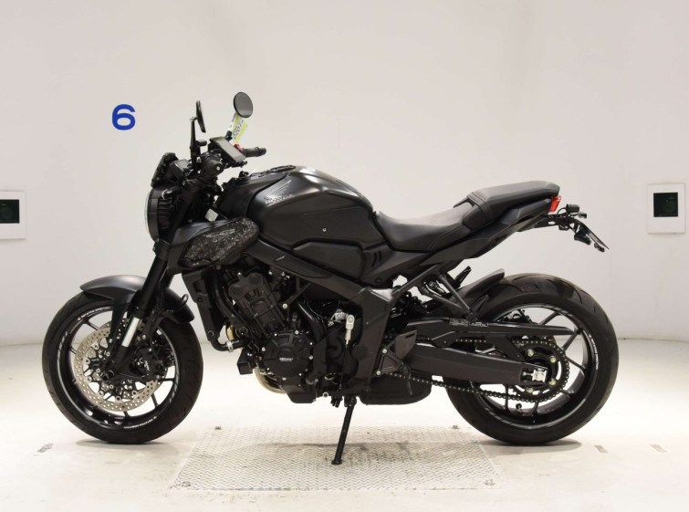 Мотоцикл Honda CB650R с пробегом 7173 km