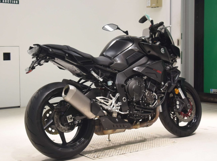 Мотоцикл Yamaha MT-10 з пробігом 10044 km
