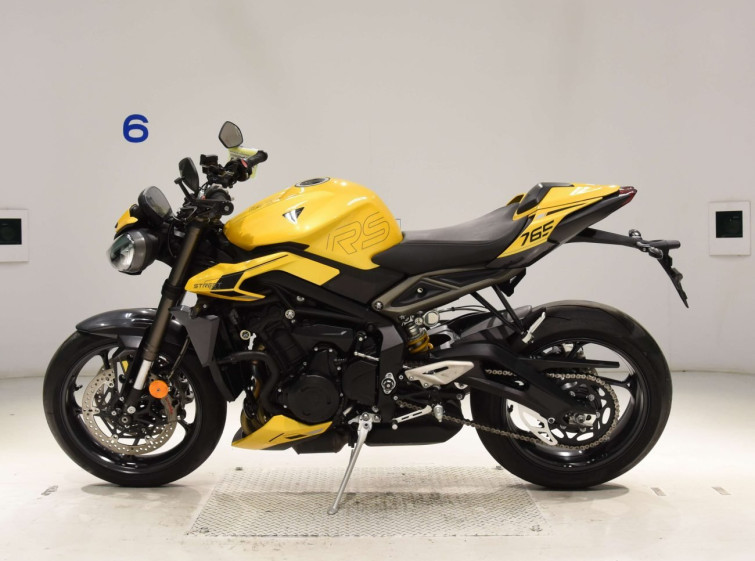 Мотоцикл Triumph STREET TRIPLE с пробегом 5074 km