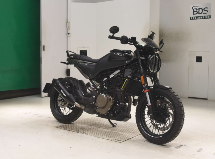 Мотоцикл Husqvarna SVARTPILEN 401 с пробегом 5105 km
