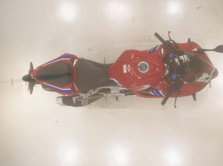 Мотоцикл Honda CBR250RR с пробегом 4929 km