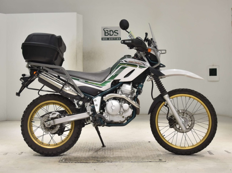 Мотоцикл Yamaha SEROW XT250 с пробегом 20650 km