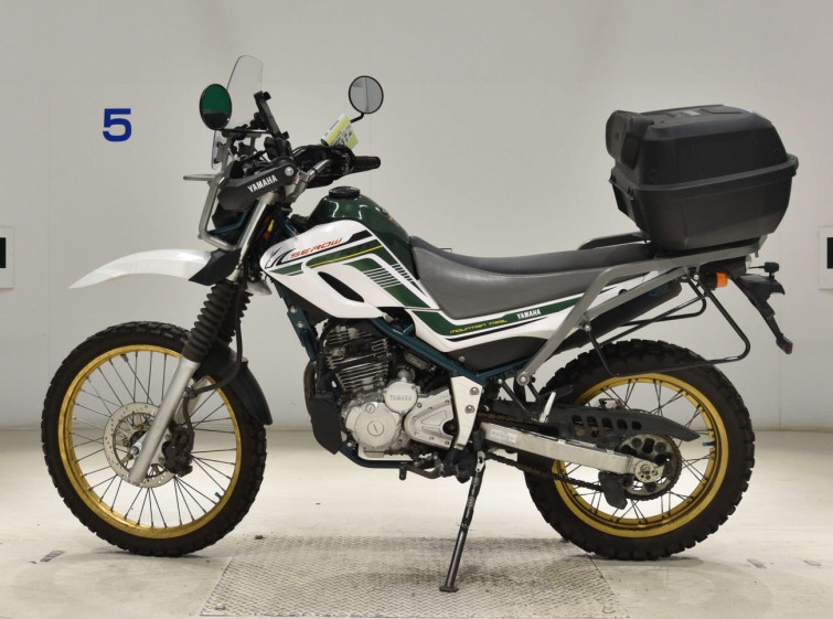Мотоцикл Yamaha SEROW XT250 с пробегом 20650 km