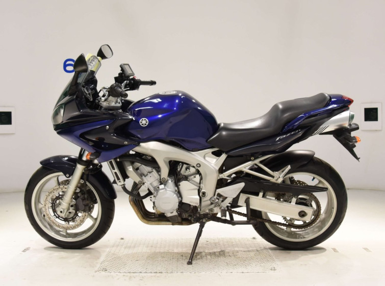Мотоцикл Yamaha FZ6 FAZER с пробегом 45271 km
