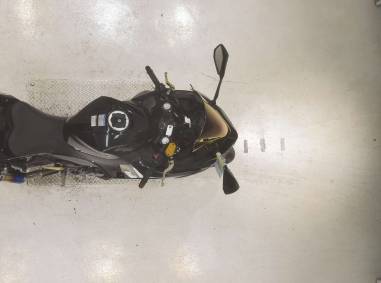 Мотоцикл Kawasaki NINJA250 с пробегом 42805 km