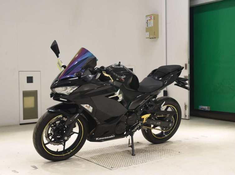 Мотоцикл Kawasaki NINJA250 с пробегом 42805 km