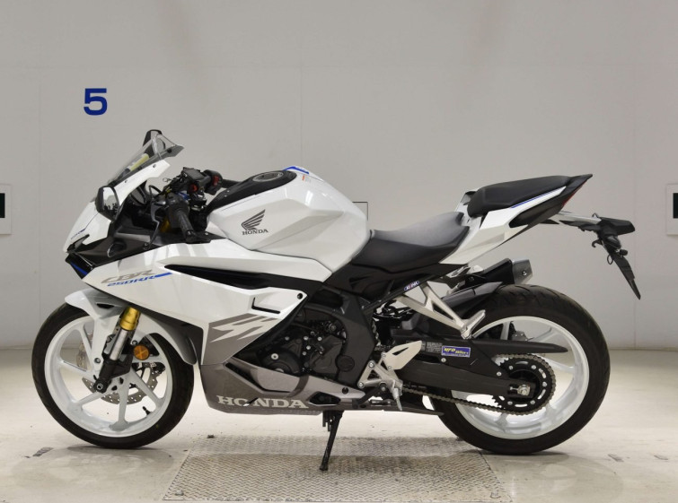 Мотоцикл Honda CBR250RRA з пробігом 67 km