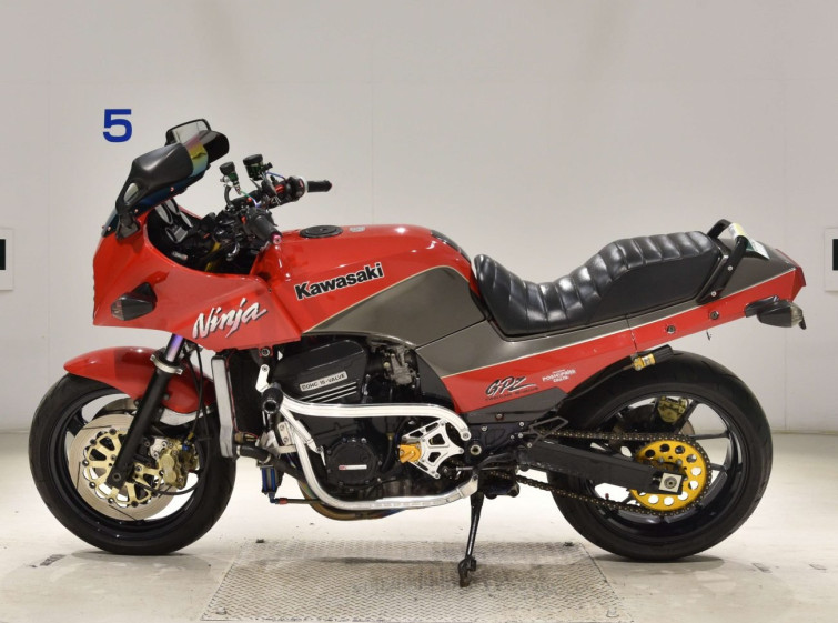 Мотоцикл Kawasaki GPZ900R с пробегом 35456 km