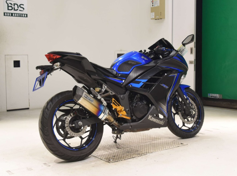 Мотоцикл Kawasaki NINJA250 с пробегом 13044 km